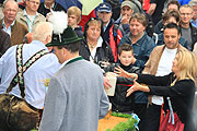 Freibier auf dem Viktualienmarkt (@Foto: Martin Schmitz)